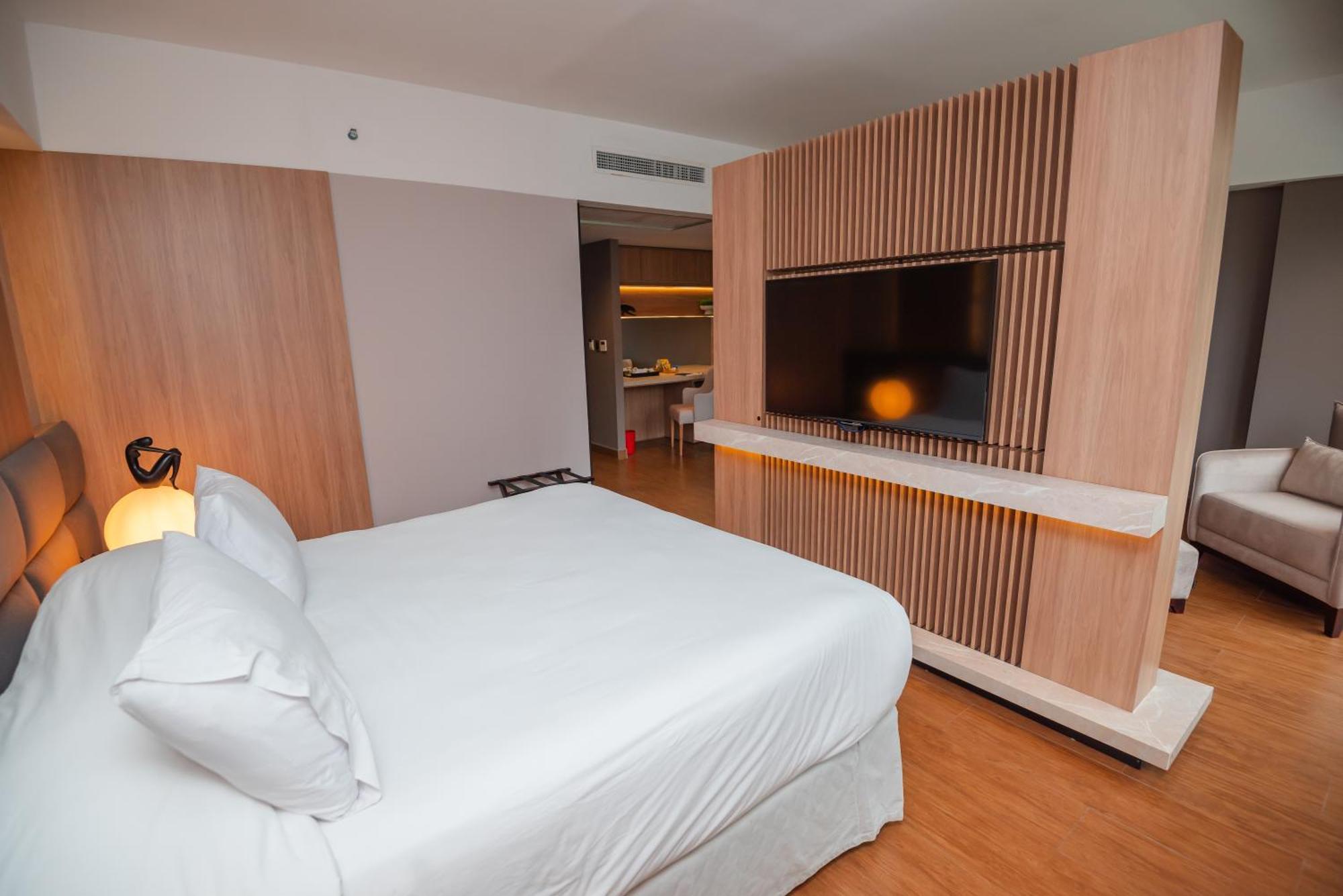 Savoy Hotel Encarnacion Luaran gambar
