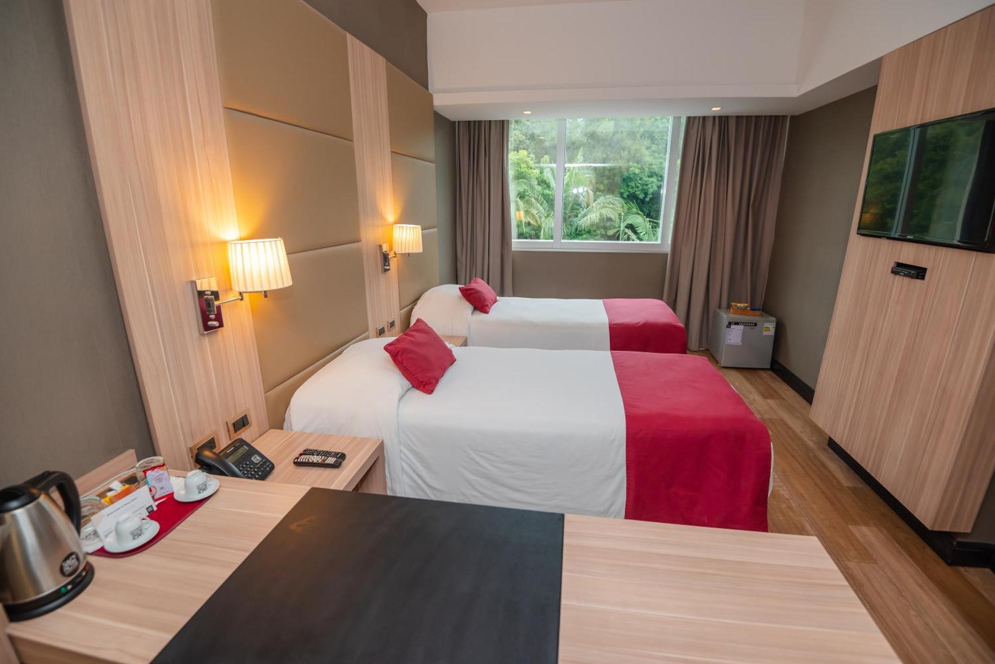 Savoy Hotel Encarnacion Luaran gambar